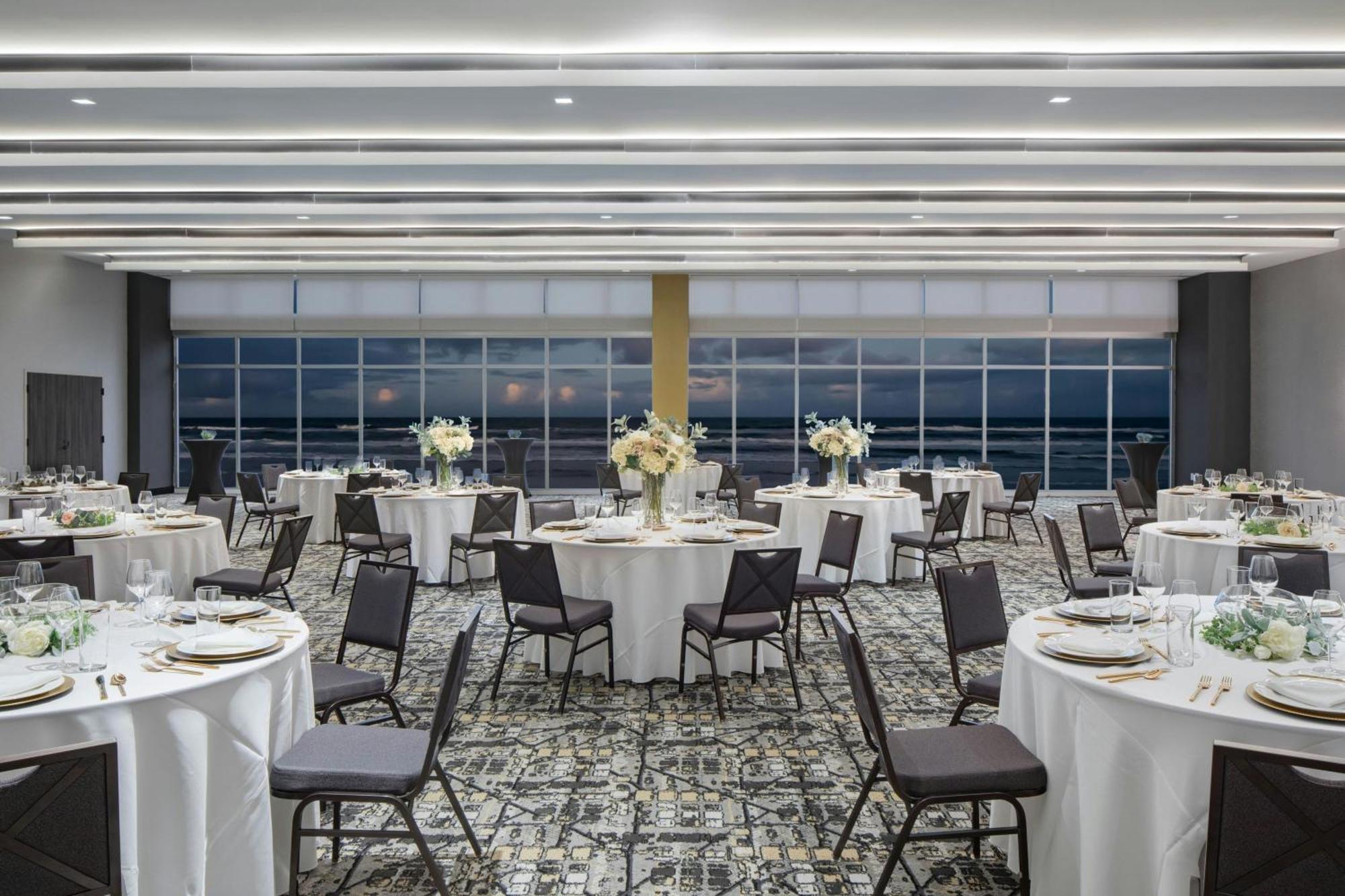 Renaissance Daytona Beach Oceanfront Hotel Dış mekan fotoğraf
